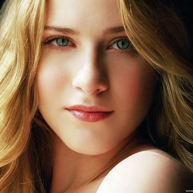 Amy Julia